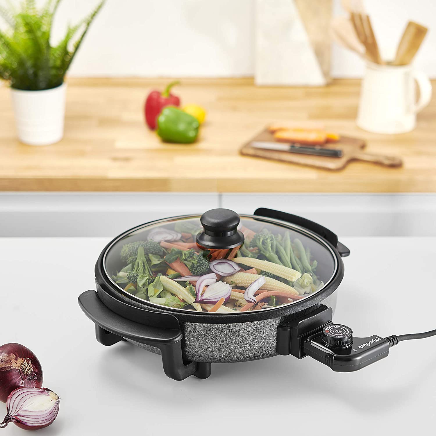 The 7 Best Electric Frying Pans Of 2021 Cooked Best