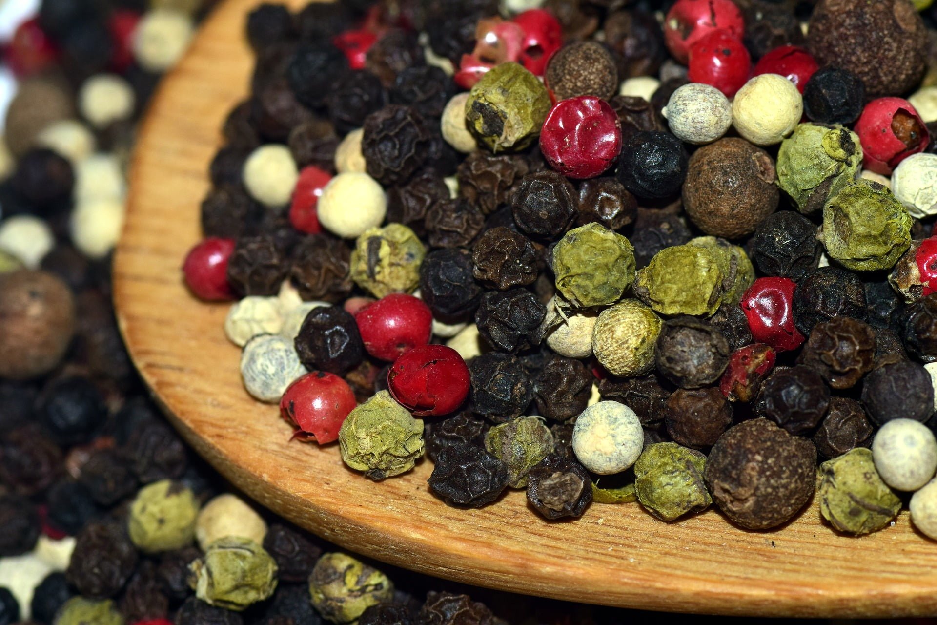 Green Peppercorns Everything You Need To Know Cooked Best